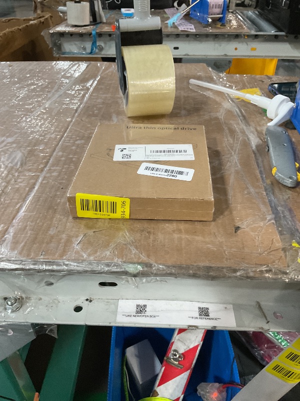 Photo 1 of * factory sealed *
ASHDOL External CD DVD Drive,7 in 1 USB 3.0 and Type-C Disc Reader Writer Burner Player,Slim and Portable CD DVD +/-RW Optical Drive for PC Laptop Desktop MacBook Mac Windows Linux OS Apple (7 in 1)