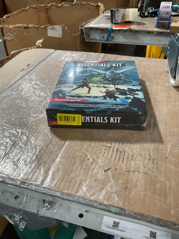Photo 1 of * factory sealed *
Dungeons and Dragons Essentials Kit - Starter Set Bundled with 6 Dice Sets, Flannel Bags, Figures, Heroes, Master Screen, Printable Materials - DND 5th Edition Tabletop Board Game for Beginner