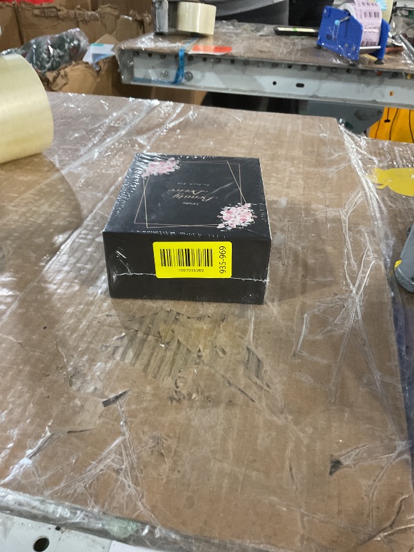 Photo 1 of * factory sealed *
ELISHINE 7 Color Face and Neck Massager Light Therapy, Red Light Based Facial Massager for Skin Care, Firming, Smoothing (Rose Golden)