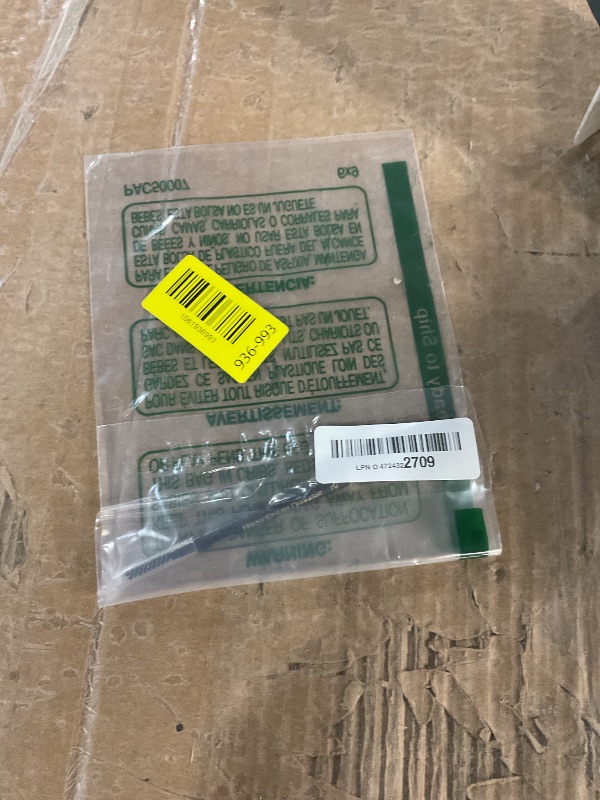 Photo 1 of * only comes with one *
L’Oréal Paris Makeup Brow Stylist Definer Waterproof Eyebrow Pencil, Ultra-Fine Mechanical Pencil, Draws Tiny Brow Hairs and Fills in Sparse Areas and Gaps, Brunette, 0.003 Ounce (Pack of 2)