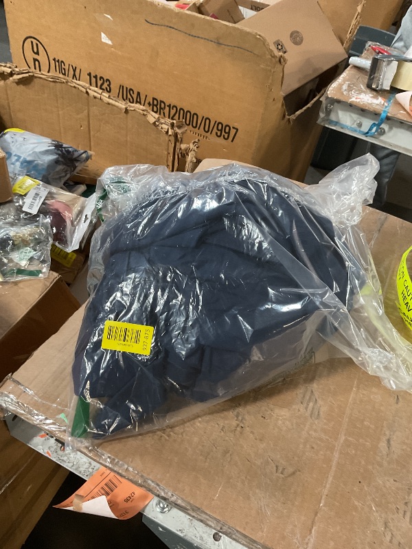 Photo 1 of ***MISSING PARTS***
Bedsure King Size Sheets Set - 4 Pieces Soft King Sheets - Breathable & Cooling - Hotel Luxury - Easy Care Polyester Microfiber Bedding for Women, Men, Navy