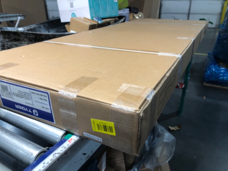 Photo 1 of ***FACTORY SEALED***Tyger Auto T3 Soft Tri-Fold Truck Bed Tonneau Cover Compatible with 2004-2006 Chevy Silverado / GMC Sierra 1500 | 2007 Classic ONLY | Fleetside 5'8" Bed (69") | TG-BC3C1008 , Black