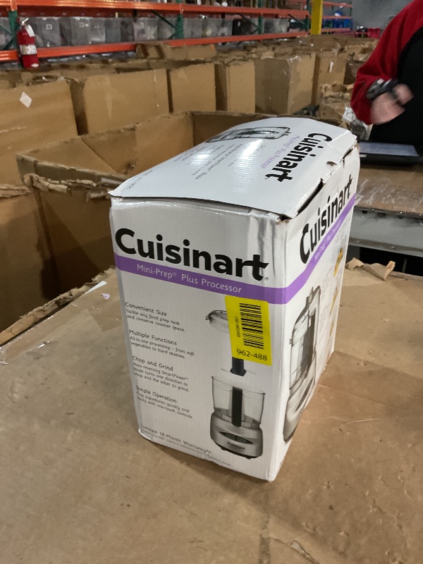 Photo 1 of ***(MINOR DAMAGE/ SEE NOTES FOER DETAILS)***Cuisinart Mini-Prep Plus Food Processor, 24-Ounce Mini Food Processor to Chop Herbs, Vegetables, and Hard Cheese, 24-Ounce Work Bowl, Reversible Stainless Steel Blade, DLC-2ABC, Brushed Chrome