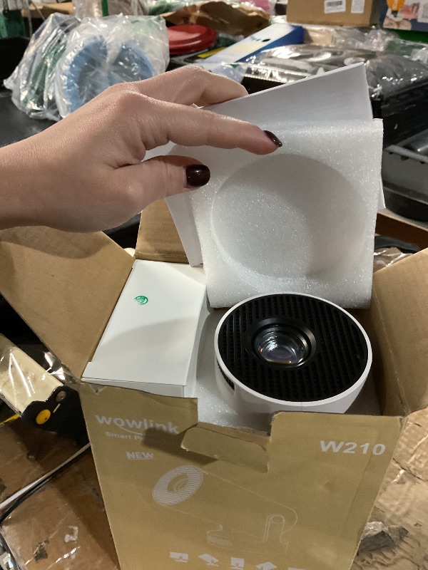 Photo 1 of [Built-in Apps & 2026 Upgraded] Mini Projector with WiFi 6 and Bluetooth 5.4 Support 4K 1080P Auto Keystone 180° Rotatable Projector Portable Compatibile with HDMI/TV Stick/Memory Stick/Laptop, White