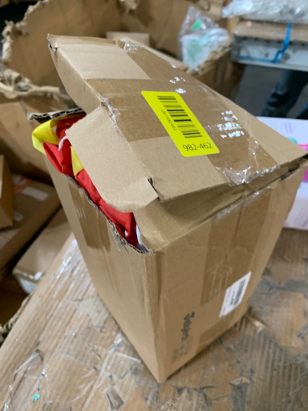 Photo 1 of JellyArch 5 x 4 ft Large Inflatable Christmas Golf Cart Decoration with LED Lights Outdoor Christmas Blow Up Snowman Gift Box Santa Hat for Car Decor Xmas Holiday Vehicle Accessories(Snowman)