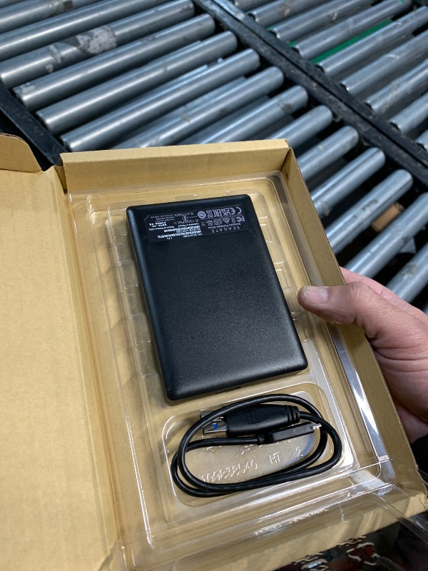 Photo 1 of ***(USED)***Seagate Portable 4TB External Hard Drive HDD – USB 3.0 for PC, Mac, Xbox, & PlayStation -