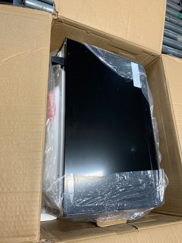 Photo 1 of ***(PARTS ONLY/ MAJOR DAMAGE/ NON FUNCTIONAL)***Galanz GLCMKA07BKR-07 Microwave Oven, LED Lighting, Pull Handle Design, Child Lock, Retro Black, 0.7 cu ft