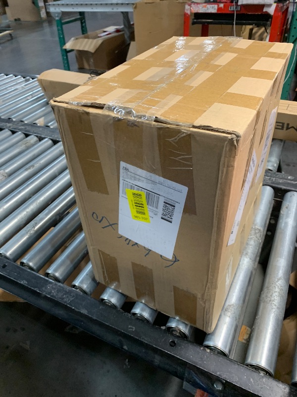 Photo 1 of ***FACTORY SEALED***Wood Garden Edging for Landscaping – Flat Panel Fence Border for Flower Beds, Decorative Wooden Stakes for Lawn & Pathway, Durable Natural Wood Design for Outdoor Use, 5.9 in H x 4.0 ft L (10 Pack)