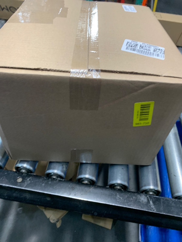 Photo 1 of ***FACTORY SEALED***Avalon Papers Professional Towels, White, 13" x 18" (Pack of 500) - Waffle Embossed - 3-Ply Tissue - Dental Consumables (1001A)