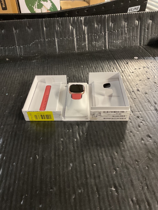 Photo 1 of ***BOOT LOOP FOR PARTS ONLY*** Fitbit Versa 4 Fitness Smartwatch with Daily Readiness, GPS, 24/7 Heart Rate, 40+ Exercise Modes, Sleep Tracking and more, Pink Sand/Copper Rose, One Size (S & L Bands Included)