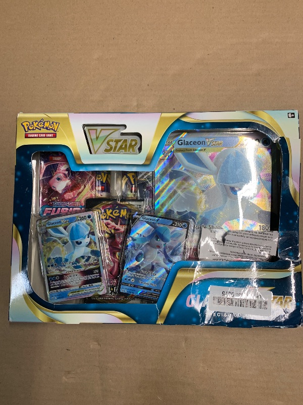 Photo 1 of Pokemon Cards: Glaceon VSTAR Special Collection