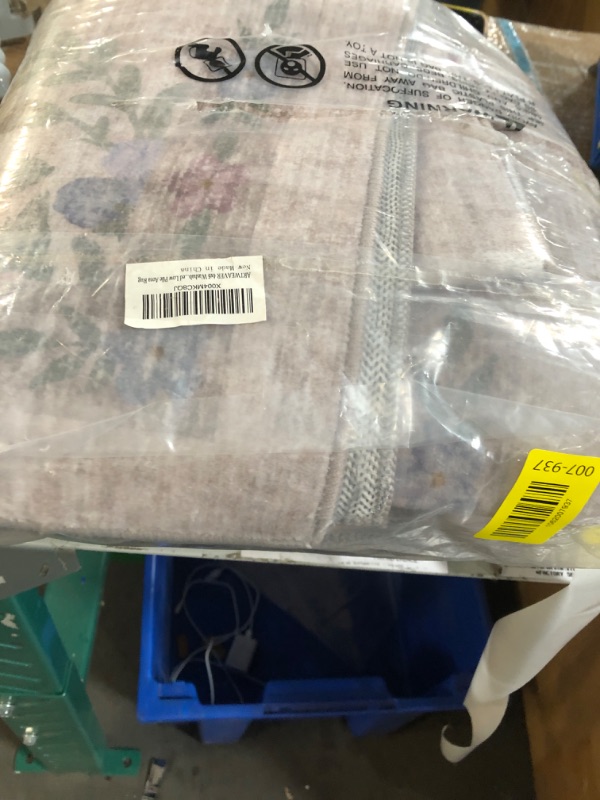 Photo 1 of ***STOCK IMAGE FOR REFERENCE***ARTWEAVER 4x6 Washable Non-Slip Area Rug for Living Room, Dining Room, Bedroom Home Office Entryway-Vintage Soft Non-Shedding Distressed Low Pile Area Rug