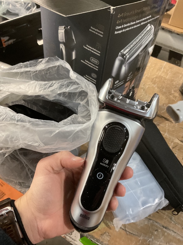 Photo 1 of ***(MISSING RAZOR HEAD)***Braun Series 8 8567cc Electric Razor for Men, 4+1 Shaving Elements & Precision Long Hair Trimmer, 5in1 SmartCare Center, Close & Gentle Even on Dense Beards, Wet & Dry Electric Razor, 60min Runtime
