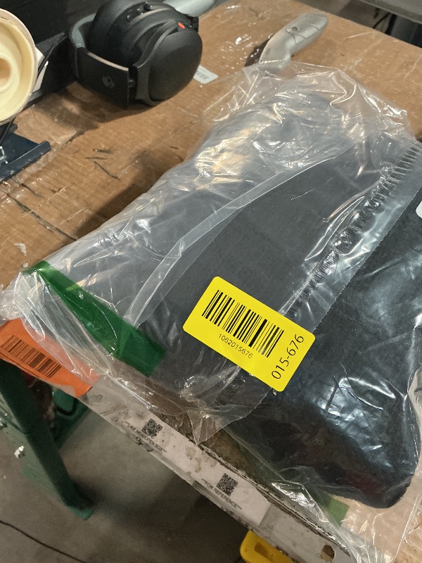 Photo 1 of ***(HEAVILY USED/ MINOR DAMAGE)***PRETTYGARDEN Women's Turtleneck Sweaters 2025 Fall Chunky Knit Pullover Long Sleeve Jumper Tops Trendy Winter Clothes (Black,X-Large)