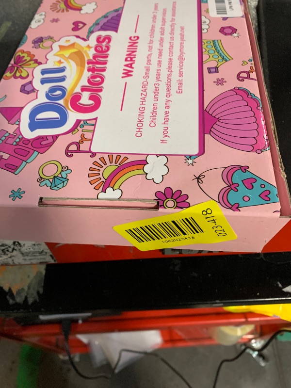 Photo 1 of ?195 Pcs Doll Clothes and Accessories Kit, Include Princess Gowns, Fashion Skirt, Slip Dresses, Tops, Pants, Bikini Swimsuits, Shoes, Crowns, Necklaces, Glasses, Hangers in Gift Box for 11"-12" Dolls