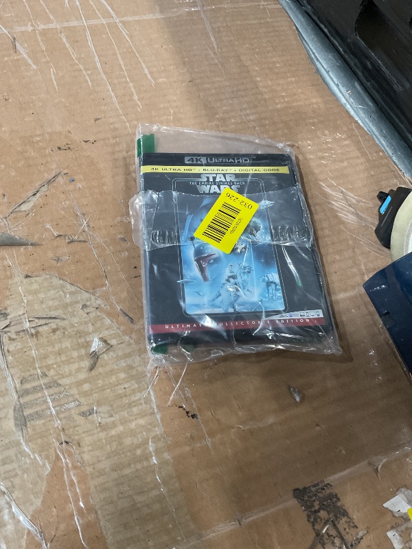 Photo 1 of ****************4K disk is scratched and does not play************
Star Wars: The Empire Strikes Back [4K UHD]