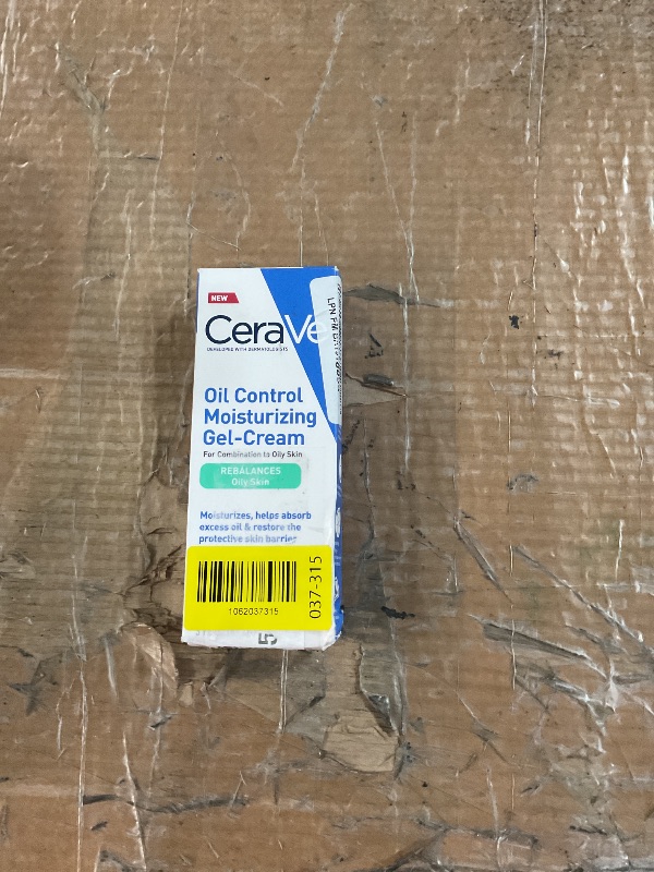 Photo 1 of CeraVe Oil Control Moisturizing Gel-Cream, Face Moisturizer for Oily Skin, Niacinamide, Hyaluronic Acid & Oil Absorbing Technology To Rebalance Oily Skin, Non-Comedogenic, Fragrance Free & Oil-Free