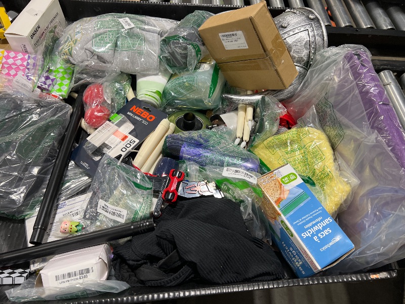 Photo 1 of box of mixed items