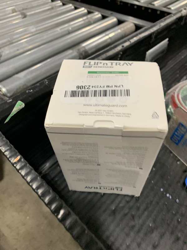 Photo 1 of Ultimate Guard Flip'n'Tray 80+, Deck Case for 80 Double-Sleeved TCG Cards + Dice Tray, Green, Independent Magnetic Closure & Microfiber Inner Lining