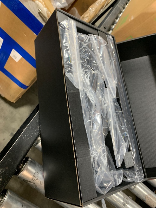 Photo 1 of ASUS ROG Ryujin III 360 All-in-one Liquid CPU Cooler with 360mm Radiator. Asetek 8th gen Pump, 3X Noctua industrialPPC 120mm Fans, 3.5” Color LCD