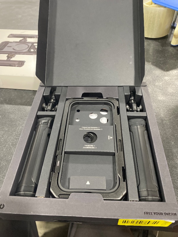 Photo 1 of SmallRig Phone Video Cage Dual Handheld Kit for iPhone 17 Pro, Phone Rig with Wireless Quick Release Side Handle, 17mm T-Mount & Lens Backplate for Video Recording/YouTube/Live Streaming/Vlog - 5540