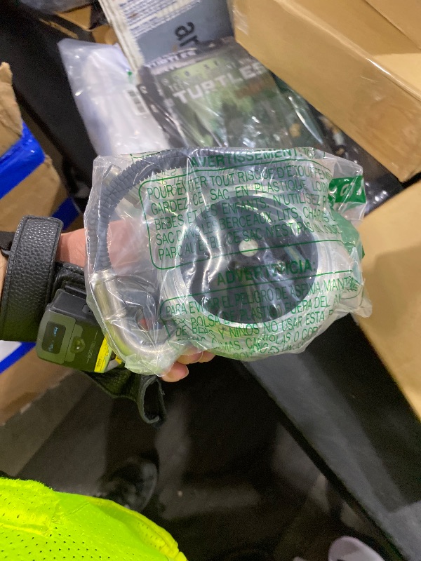 Photo 1 of Dorman 904-517 Diesel Fuel Filter Housing Compatible with Select Chevrolet/GMC Models