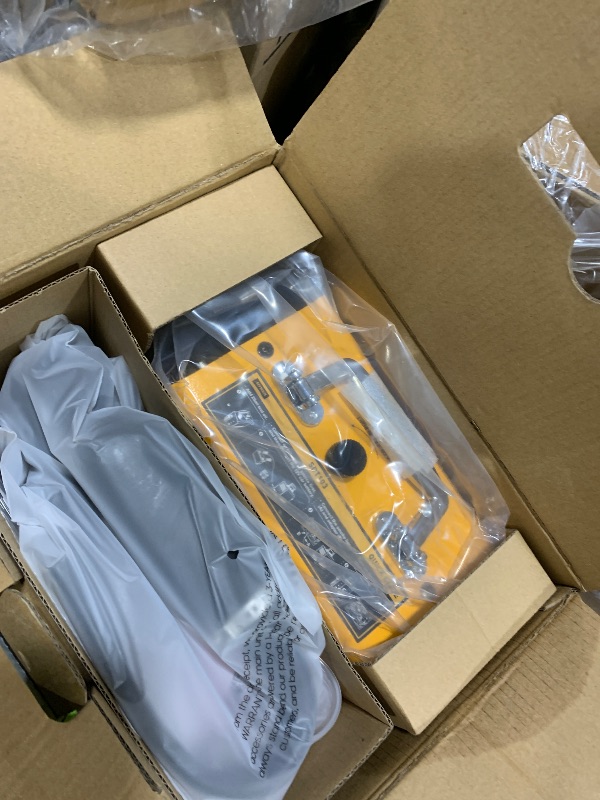 Photo 1 of *****NONFUNCTIONAL PARTS ONLY******
Autool  Machine Automotive Leak Detector,0-0.46PSI Evap Vacuum Smoke Diagnostic Tester,Pipeline Fuel Leakage Detector Compatible with 12V Vehicles