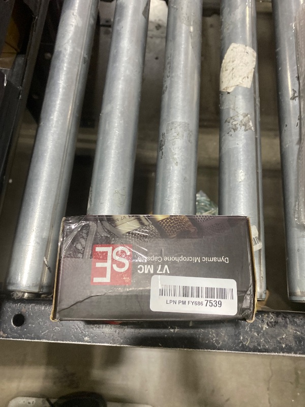 Photo 1 of SE ELECTRONICS V7 MC2 Wireless Microphone Capsule - Compatible with Sennheiser Wireless Transmitters - Professional Dynamic Microphone for Singing, Speech & Music Studio Recording (Gold w MP03 Pouch)