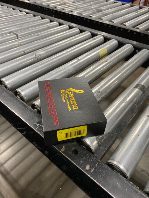 Photo 1 of Getaria Wireless Guitar Transmitter Receiver Set 5.8GH Wireless Guitar System 4 Channels for Electric Guitar Bass (Silver/Black)