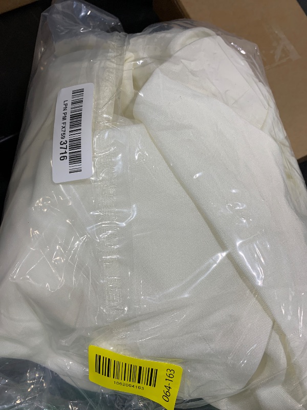 Photo 1 of **********MISSING PARTS*******
Dailyset 6-Pack White Round Tablecloths, 132 Inches, Stain-Resistant Polyester for 6-8 Ft Round Tables - Washable Table Covers for Weddings, Banquets, Birthday Parties, Events