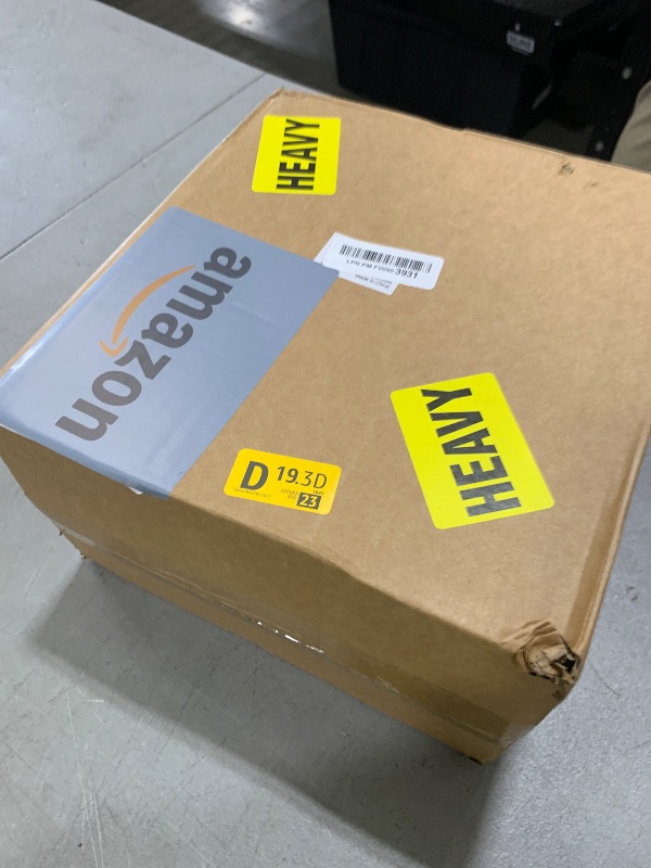 Photo 1 of 1.5-Inch 3-Ring Binder with Pockets, 1-1/2’’ Premium View Binders with Three Ring Binders Holds up to 325 Sheets US Letter Size, Bulk Pack of 6, Perfect for Home, Office, and School (1.5-inch) White