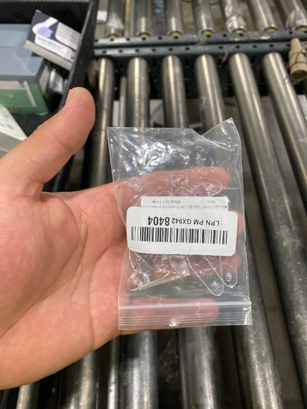 Photo 1 of 10 Pieces 1 Inch Hold Down Bracket, Blind Holder Replacements, Clear Plastic Hooks, Blinds Bottom Rail Hold Clips with Install Screws for Windows Doors