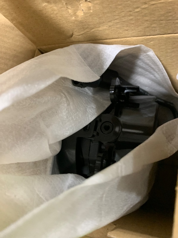 Photo 1 of NJSBYL White LED Fog DRL Daytime Running Lights for 2023 2024+ F-ord F250 F350 F450 F550 Super Duty, 2021 2022+ F-ord Bronco Three-Eyed Style Front Bumper Driving Spot Foggy Lighting