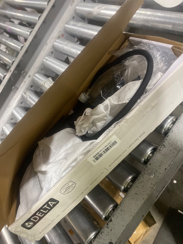 Photo 1 of Delta Nicoli 1 Hole Matte Black Bathroom Faucet with Sprayer, Single Hole Bathroom Sink Faucet with Pull Out Sprayer for Vanity, Push-Pop Drain, Matte Black 15849LF-BLPD