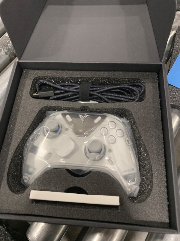 Photo 1 of FLYDIGI Apex 5 PC Controller, Forceflex Joystick 2.0, ForceAdapt Triggers, 3ms Ultra-Low Latency, RGB Light Bar, Full-Color LCD Display,1500mAh Battery PC/NS/Android/TV