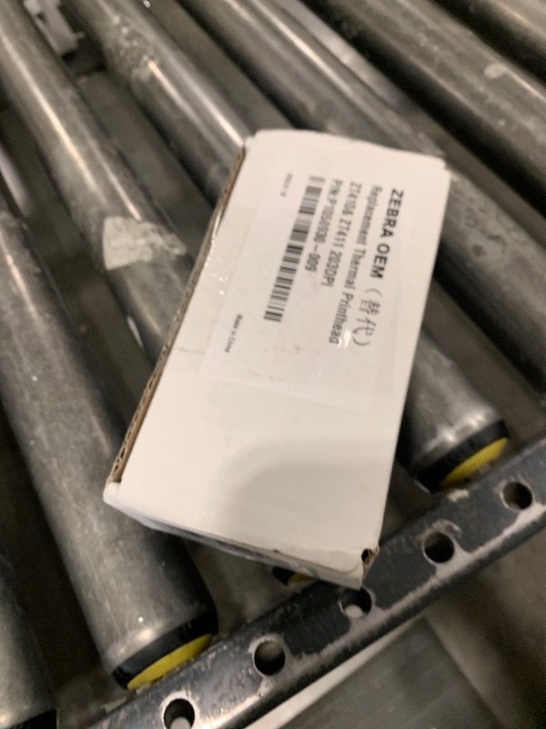 Photo 1 of P1058930-009 New Printhead for Zebra ZT410 ZT411 Thermal Barcode Printer OEM Replacement 203dpi