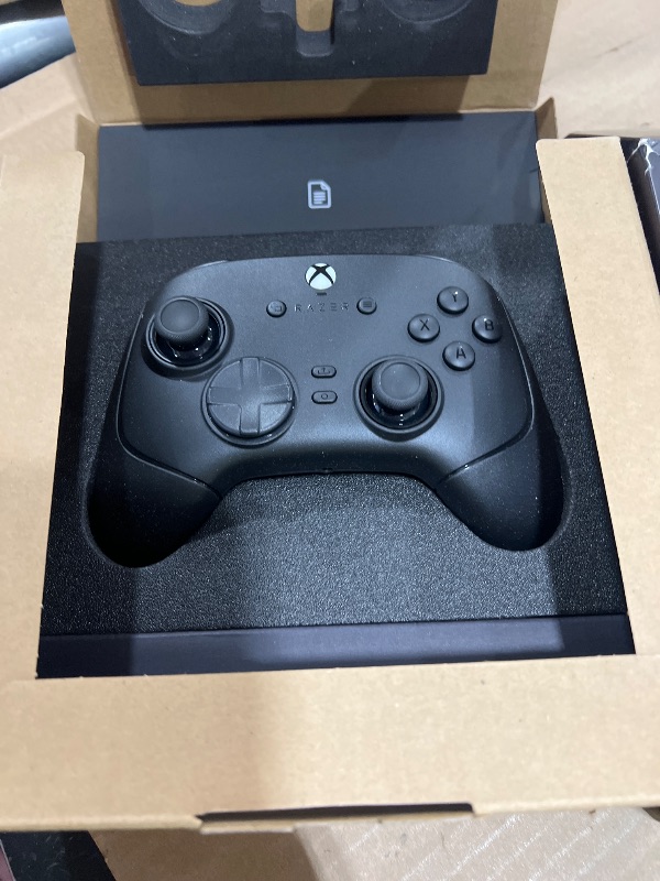 Photo 1 of Razer Wolverine V3 Tournament Edition Wired Gaming Controller: Licensed for Xbox Series X|S, Xbox One, Windows PC - 6 Remappable Buttons - Fast Triggers - USB-C Cable - Wired Tournament Mode - Black (Renewed)