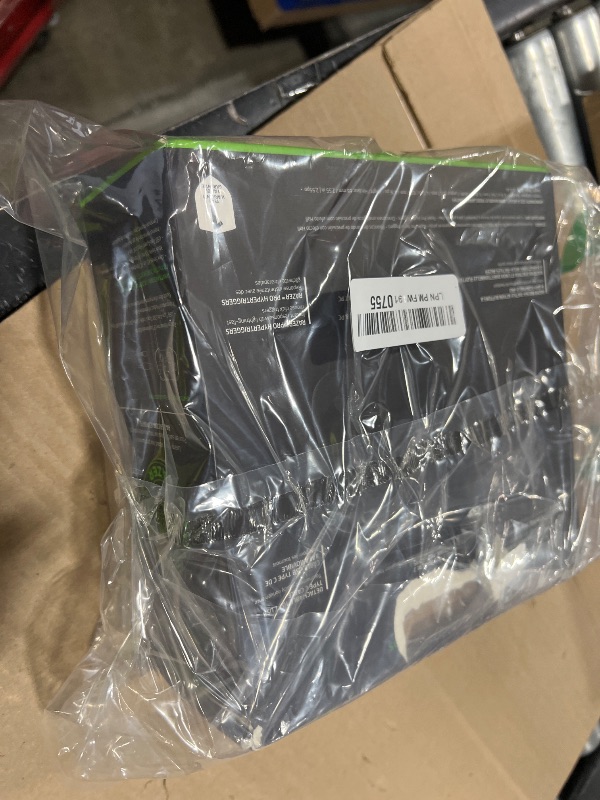 Photo 1 of Razer Wolverine V3 Tournament Edition Wired Gaming Controller: Licensed for Xbox Series X|S, Xbox One, Windows PC - 6 Remappable Buttons - Fast Triggers - USB-C Cable - Wired Tournament Mode - Black (Renewed)