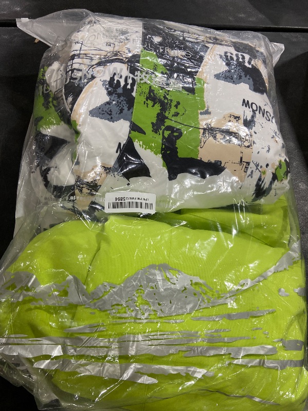 Photo 1 of Mens Ski Jacket and Pants Set Ski Suit Winter Waterproof Windproof Hooded Snow Coat 2 Pieces Snowboarding Snowsuits green+green-m