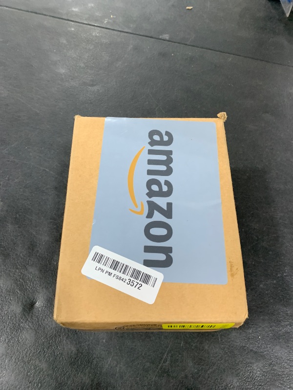 Photo 1 of EO Deodorant Wipes, Travel size, 6 Individually Wrapped Wipes (Pack of 12), French Lavender, made with Essential Oils for men and women