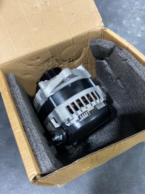 Photo 1 of YYHHZZ Alternator Compatible with 2013-2019 Explorer Turbocharged 3.5L V6, Replace for 11629N, 11629, 1042106600, 1042106601, DG1T10300EB, DG1Z10346C
