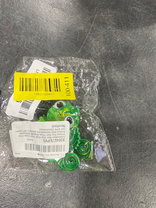 Photo 1 of Chameleon Hair Clip Cute Hair Claw Clip Unique Fun Hair Clips,Acetate Cellulose Animal Hair Accessories,Suitable for ladies and Girls (Chameleon)