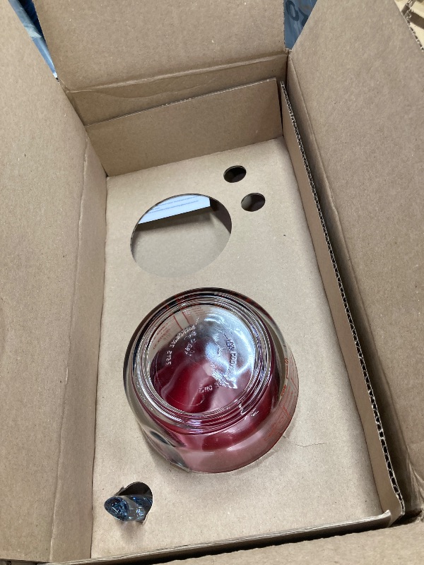 Photo 1 of **MISSING BIG ONE**Anchor Hocking Lidded Measuring Cup Set (1-Piece, 21Cup & 4-Cup with Red Lids, dishwasher safe)  missing the other cup