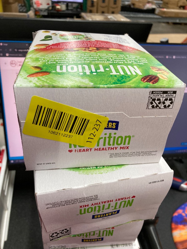 Photo 1 of (4 pack) PLANTERS NUT-RITION Heart Healthy Nut Mix, Shelf Stable, Plant Based Protein, 1 oz Plastic Package (7 Count) x2