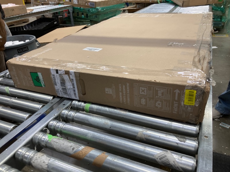 Photo 1 of ********BROKE. NO RETURN*****Samsung 55-Inch Class Neo QLED QN70F 4K Mini LED Smart TV (2025 Model) NQ4 AI Gen2 Processor, Quantum Matrix Technology Slim, Motion Xcelerator 144Hz, Samsung Vision AI, Alexa Built-in