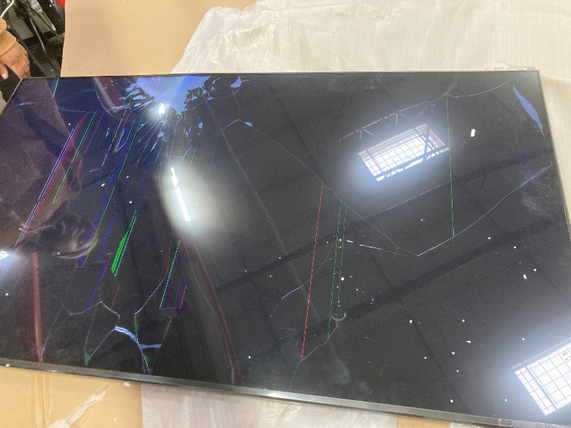 Photo 1 of ********BROKE. NO RETURN*****Samsung 55-Inch Class Neo QLED QN70F 4K Mini LED Smart TV (2025 Model) NQ4 AI Gen2 Processor, Quantum Matrix Technology Slim, Motion Xcelerator 144Hz, Samsung Vision AI, Alexa Built-in