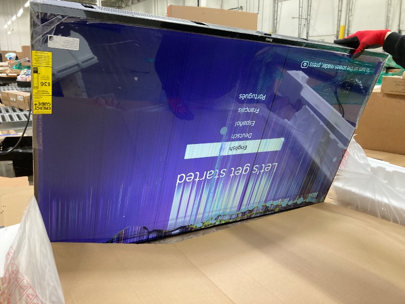 Photo 1 of ************NO RETURNS***********Roku Smart TV 2025 – 55-Inch Select Series, 4K HDR TV – Roku TV with Enhanced Voice Remote – Flat Screen LED Television with Wi-Fi for Streaming Live Local News, Sports, Family Entertainment