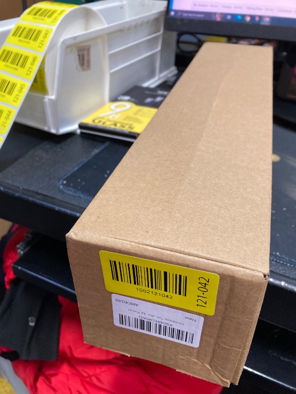 Photo 1 of 12 Pcs Christmas Tree Topper 3 Style Lime Green Furry Curly Spiral Stems Ornament with Red Ball Decoration for Xmas Tree Picks Wreath Garland Vase Filler Home Office Craft Holiday Party Decor