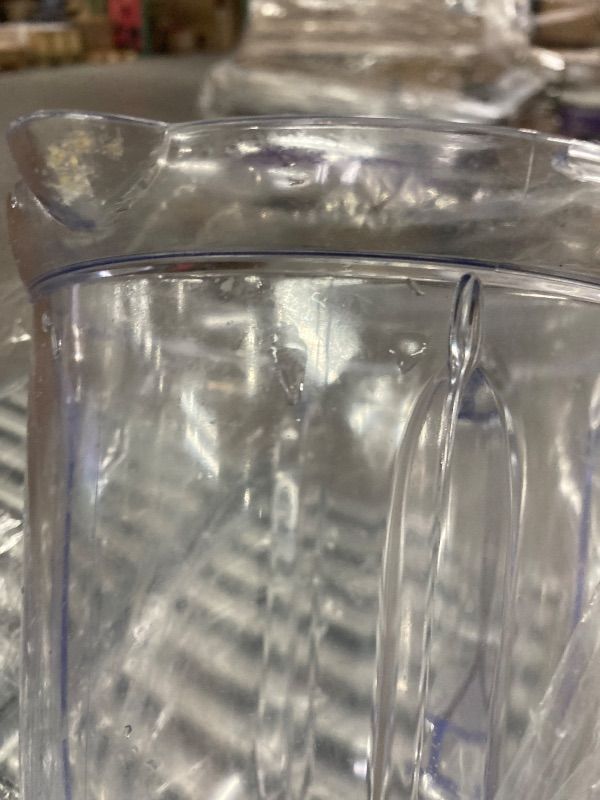 Photo 1 of ***PARTS ONLY -SELLING AS NON-FUNCTIONAL*** bella 10 Speed Countertop Blender, Juicer & Smoothie Maker, Fits-anywhere™ Kitchenware, Slim Flip & Store Design, Dishwasher Safe 48oz Capacity Pitcher & Lid, Stainless Steel Blade, 450 Watt, Oatmilk