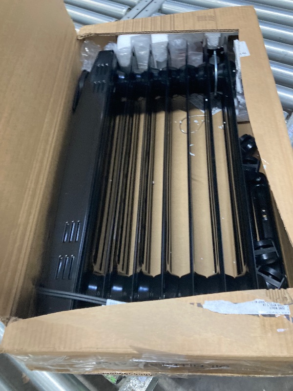 Photo 1 of **It is used, it is missing a part and it is not known if it is missing a part, it is not known if it works 100%***PELONIS Radiator Heater for Large Space, Electric Oil Filled Radiator, Dual Knobs, 1500W, Quiet Space Heater, 3 Modes, Tip-over Protection